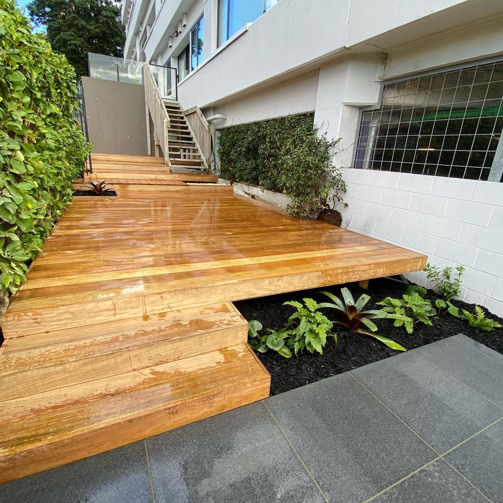 Flamed Black Granite Tile & Coping