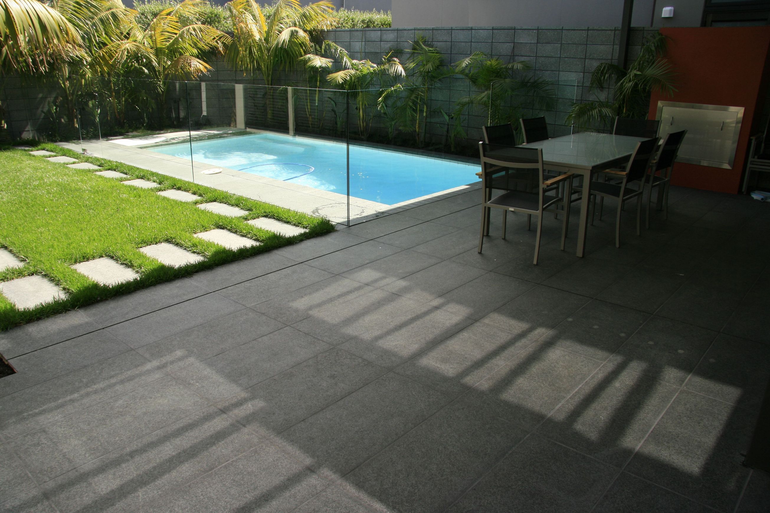 Flamed Black Granite Tile & Coping