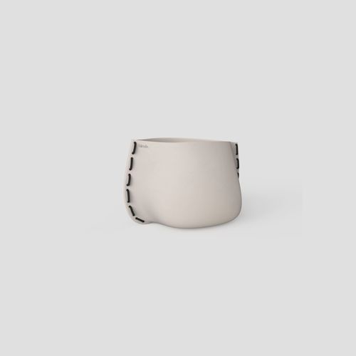 Stitch 100 Concrete Plant Pot