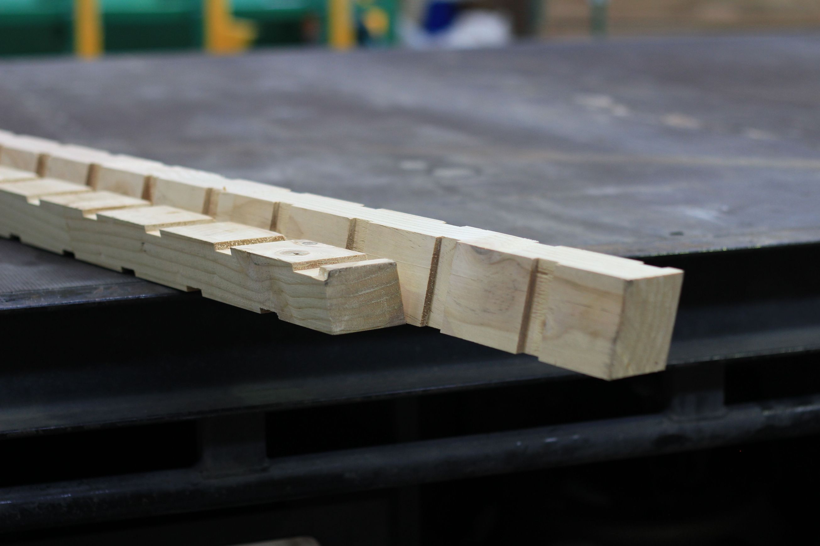 EB9 Castellated Timber Cavity Batten