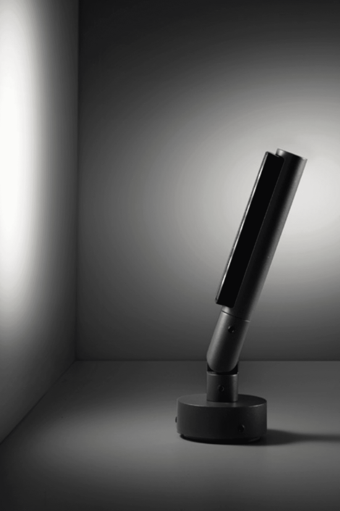 Pivot Projector