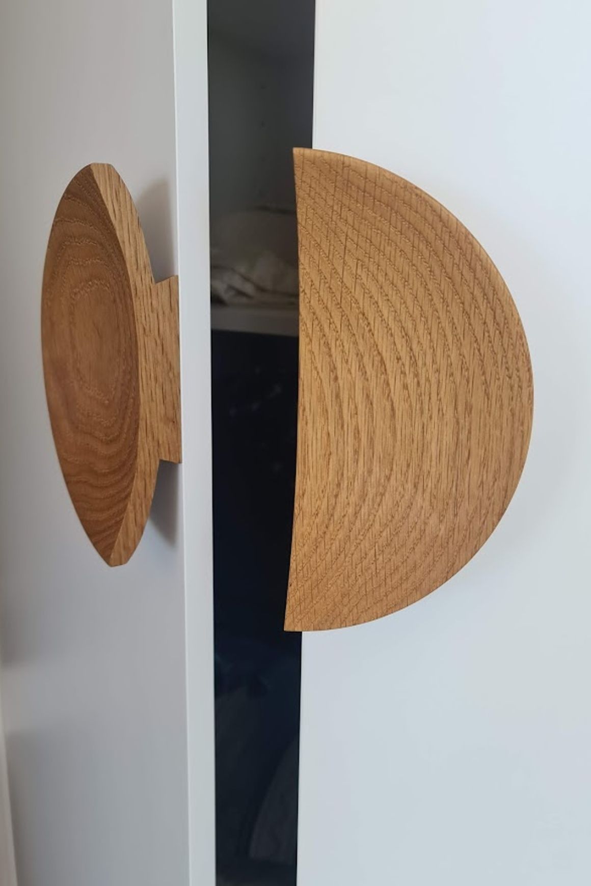 Timber Circle Pull Handle