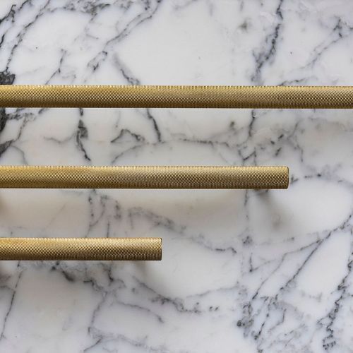 Atelier Pull Bar Brass