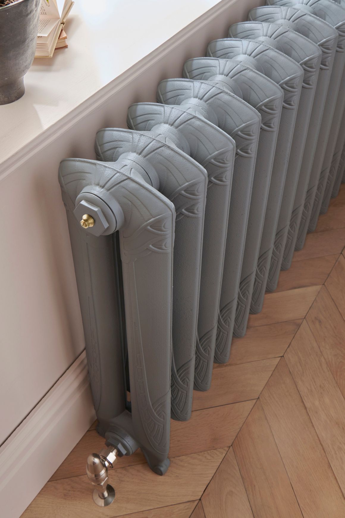 Paladin Gatsby Cast Iron Radiator (5~12 sections)