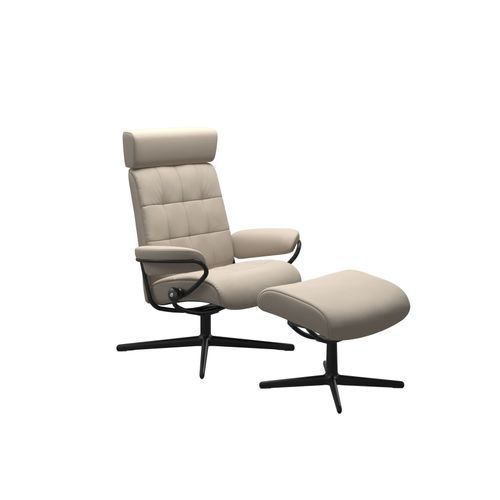 Stressless® London (M) Recliner w/ Adjustable Headrest