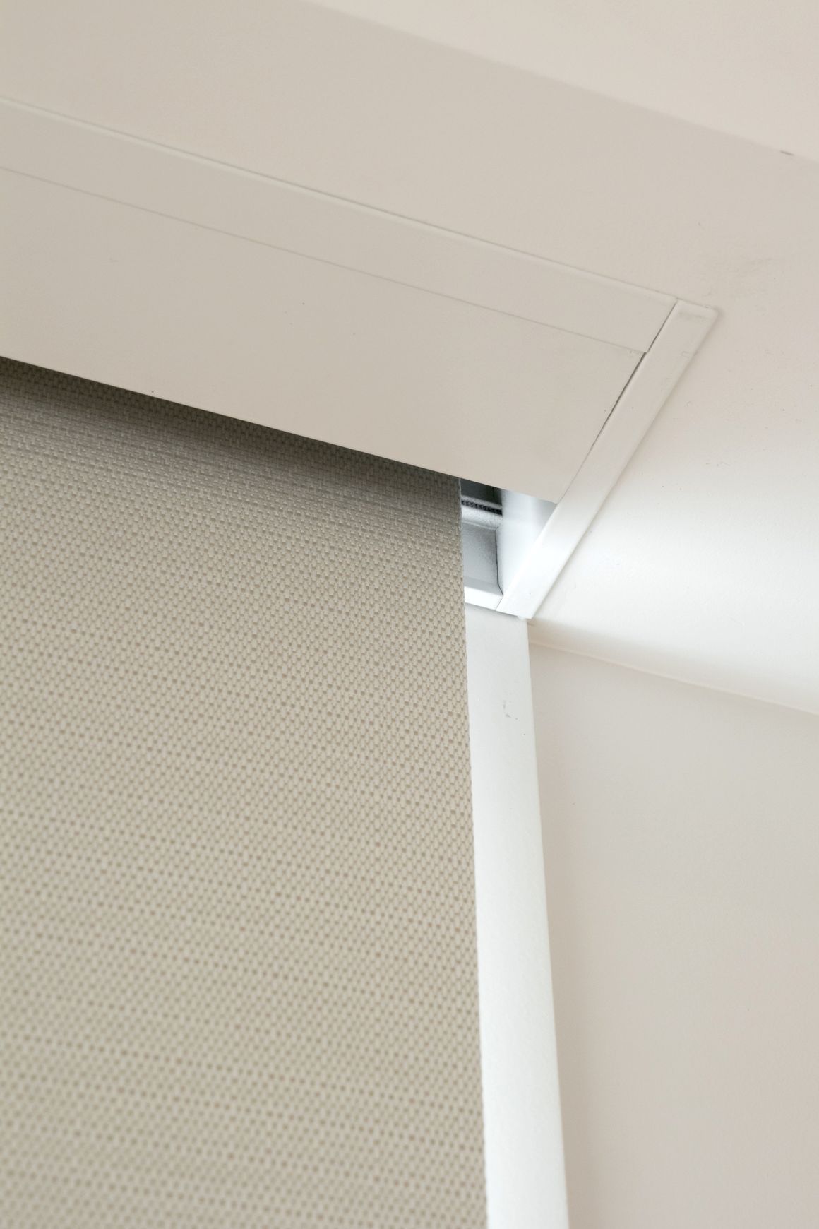 Vanda Recessed FlushBox