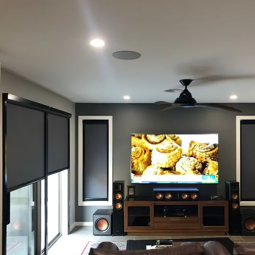 BlackOut Blind : Theatre Window