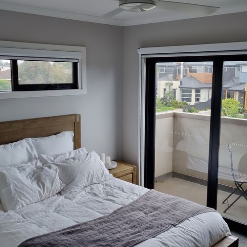 BlackOut Blind : Bedroom Window