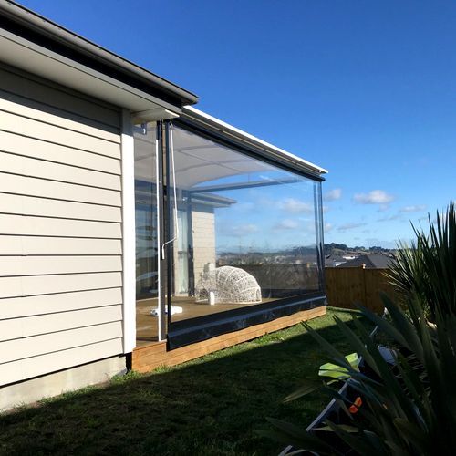 Outdoor  Pergo Trak Blinds