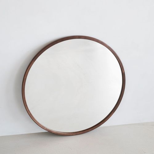 Silhouette Mirror Round by Fredericia