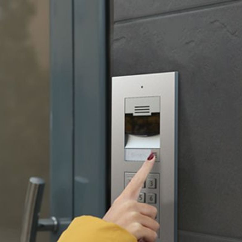 Control4® DS2 2-Module Keypad Door Station Flush Mount