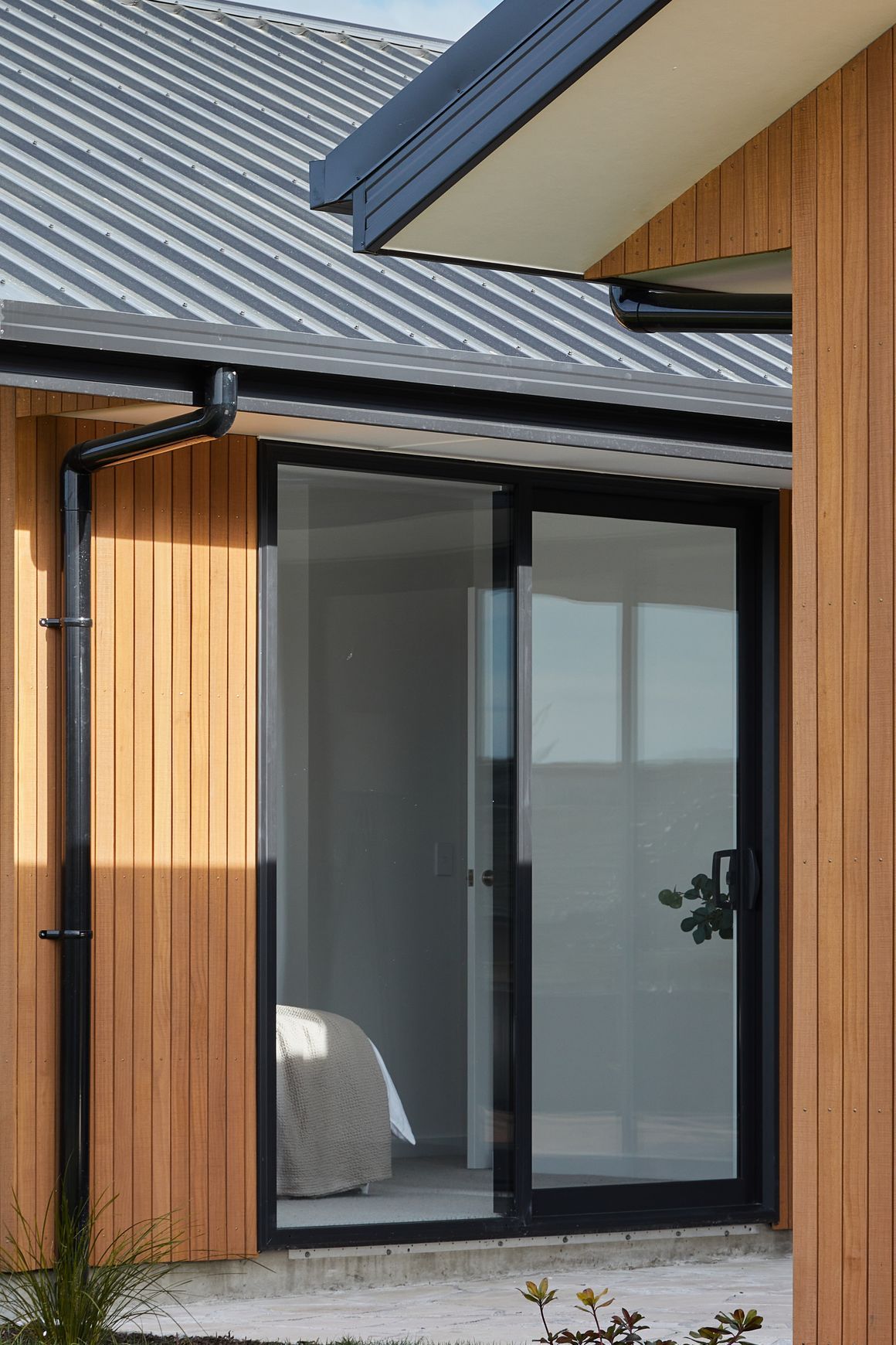 Vertica Cladding
