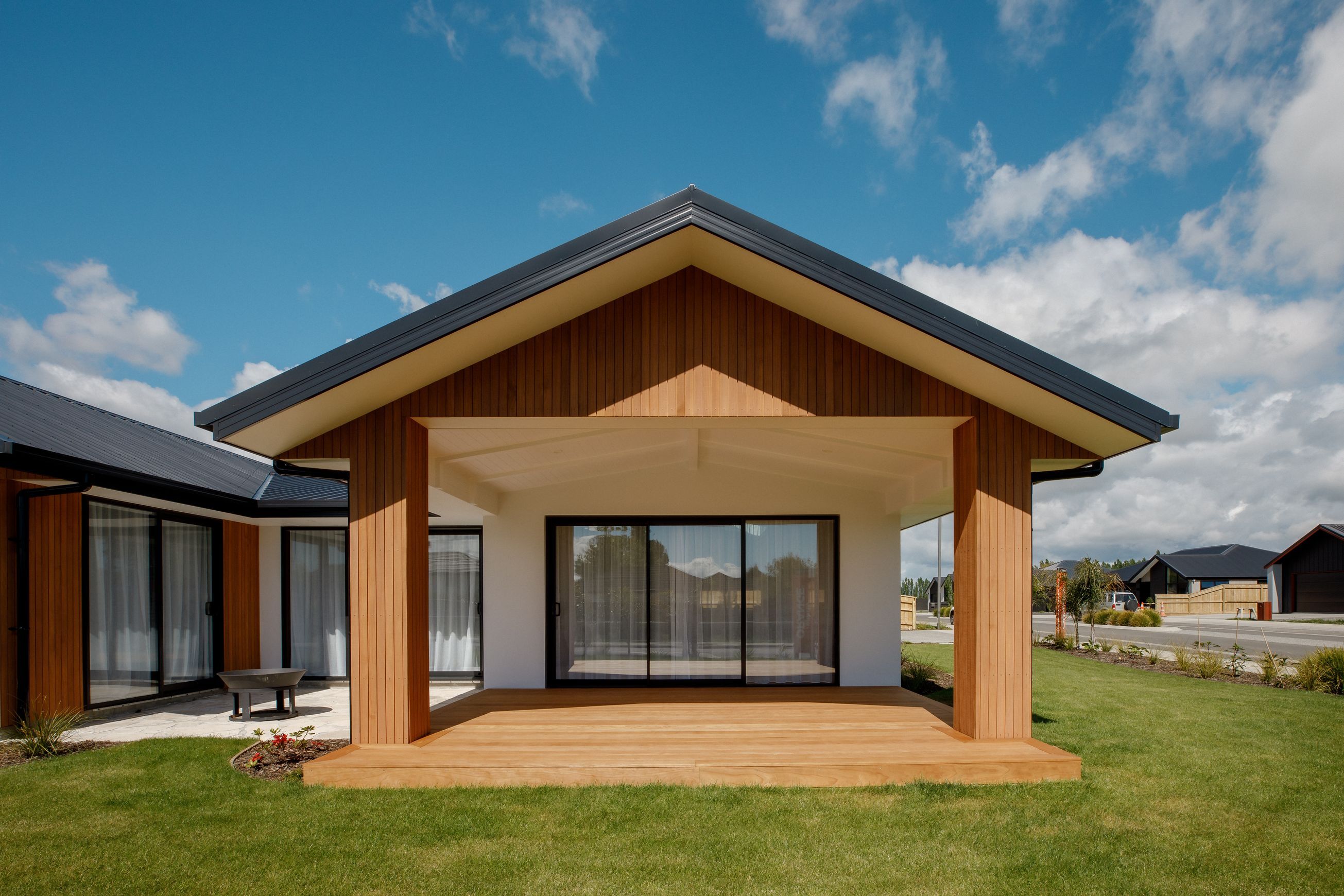 Vertica Cladding