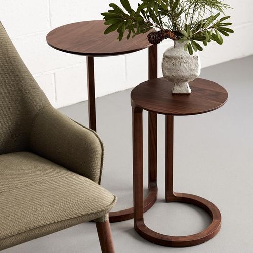 Nest Table