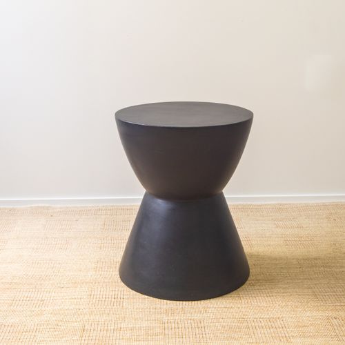 Westside Round Accent Table - Black