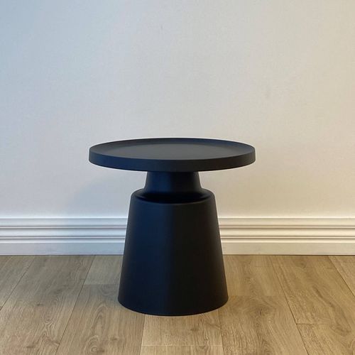 Russo Side Table | Black
