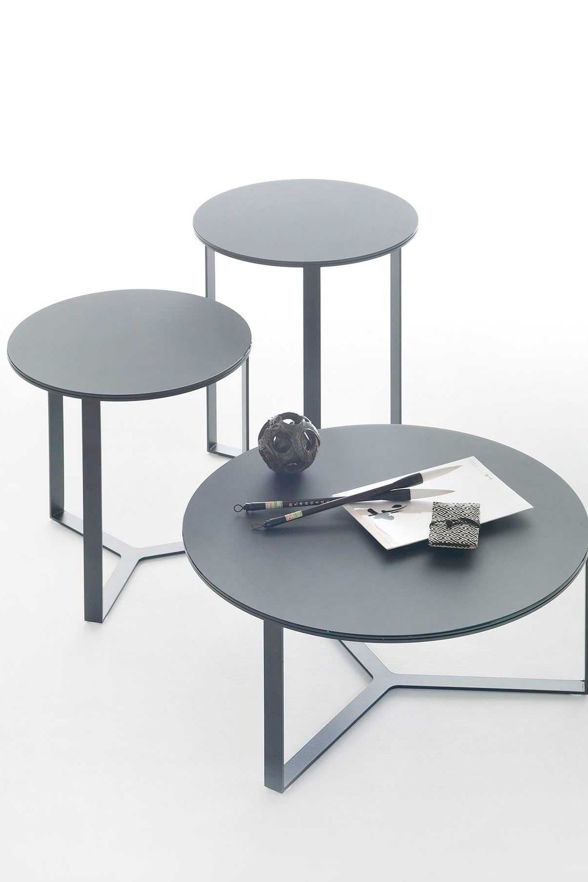 Clip Side Table