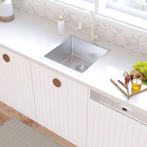 Hana 40L Single Kitchen Sink | 550 x 450mm