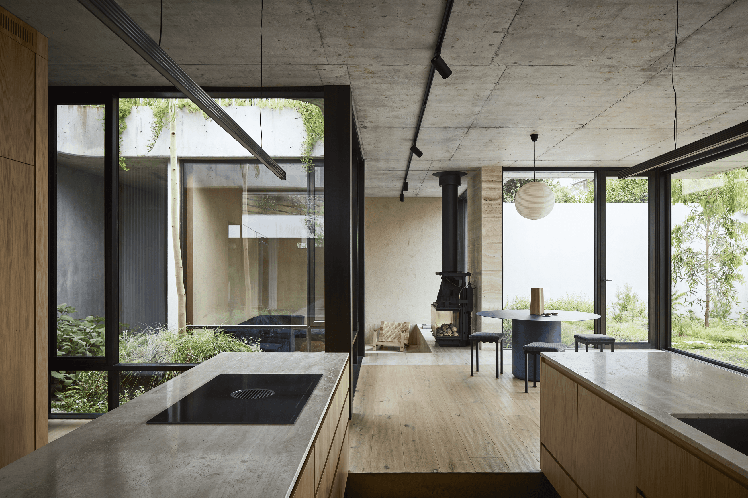 Archetto | IV68 Fixed Window