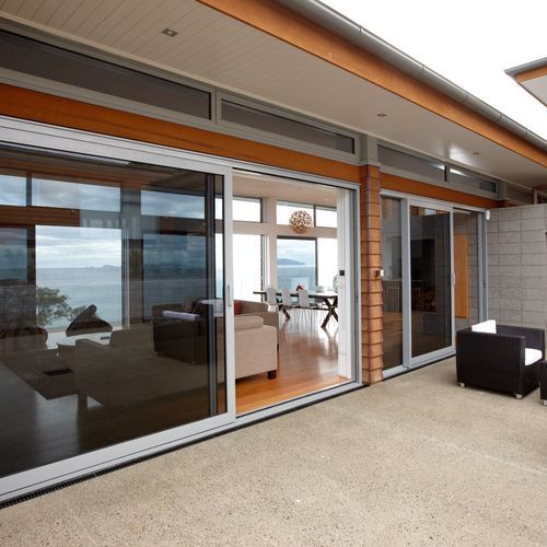 Euroslider™ Smooth Sliding Door