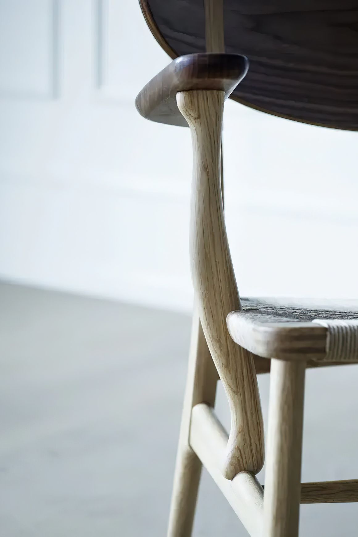 CH22 Easy Chair