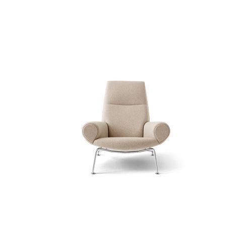 Wegner Queen Chair by Fredericia