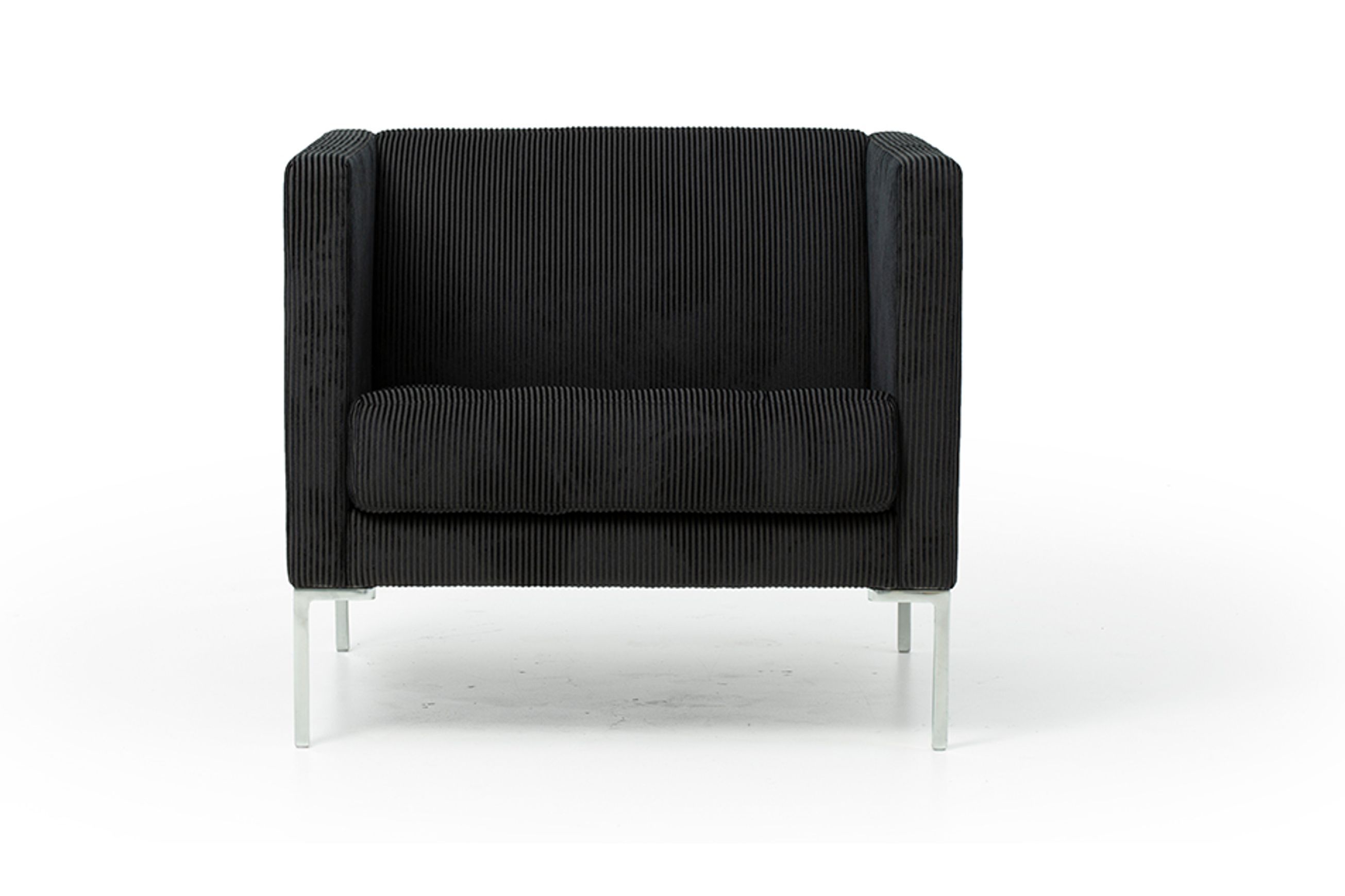 Italia Armchair by TRENZSEATER Design