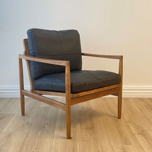 Bailey Leather Chair | Black