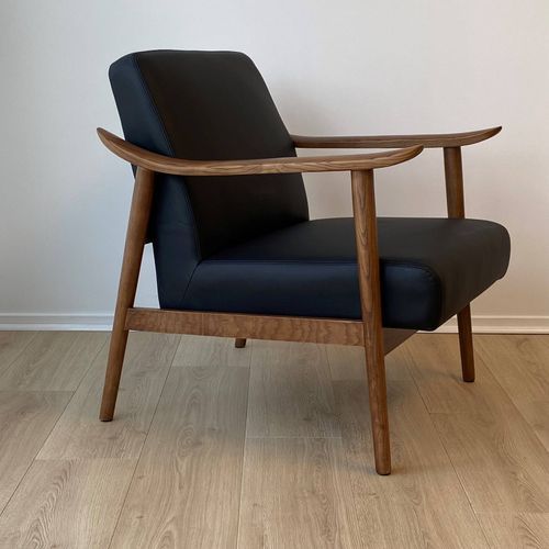Spencer Mid-Century Leather Chair | Black