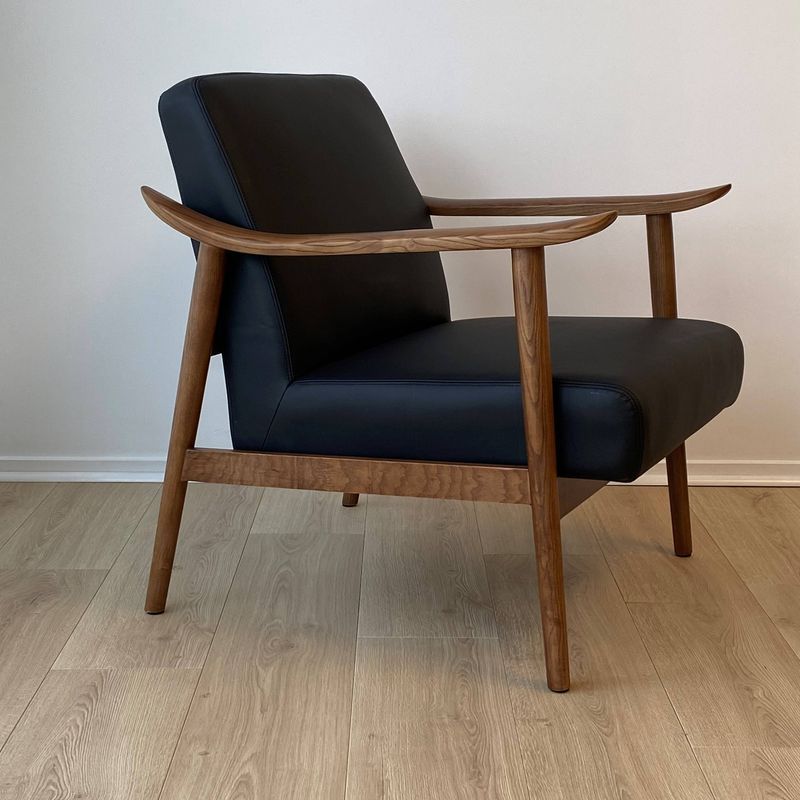Spencer Mid-Century Leather Chair | Black