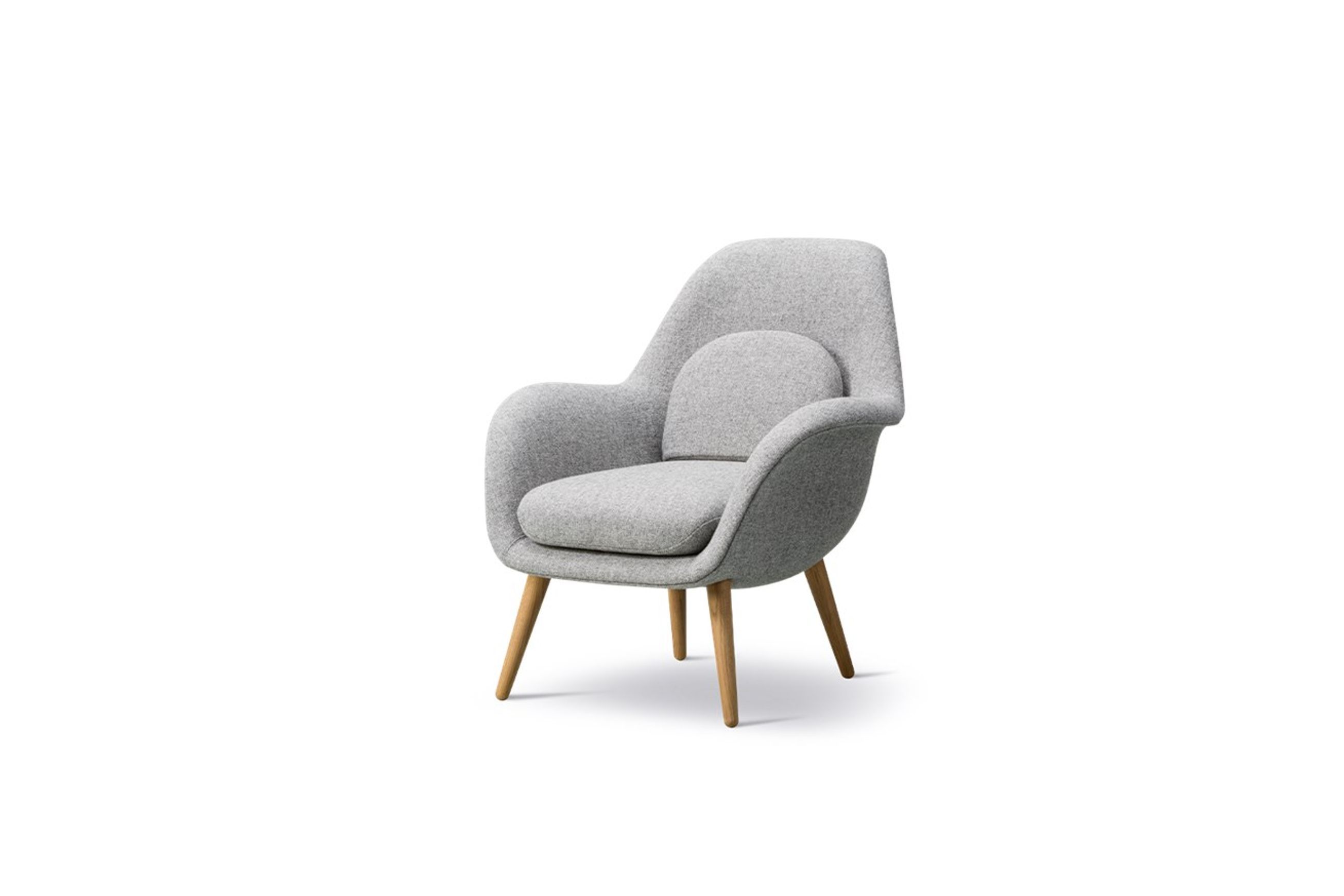 Swoon Lounge Chair Petit Wood base by Fredericia