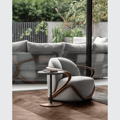 Hug Armchair by Rosella Pugliatti