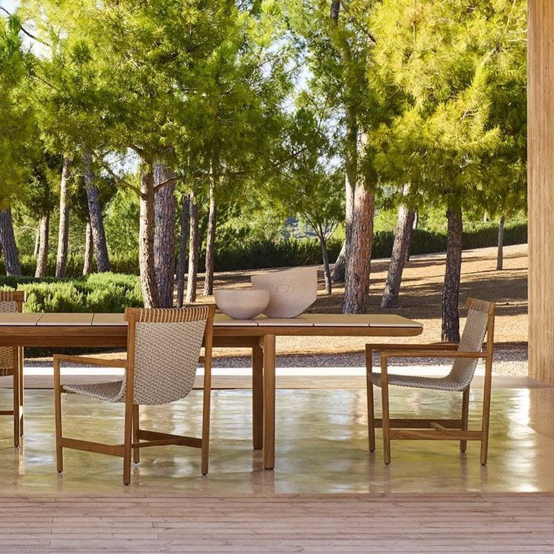 Amanu | Armchair