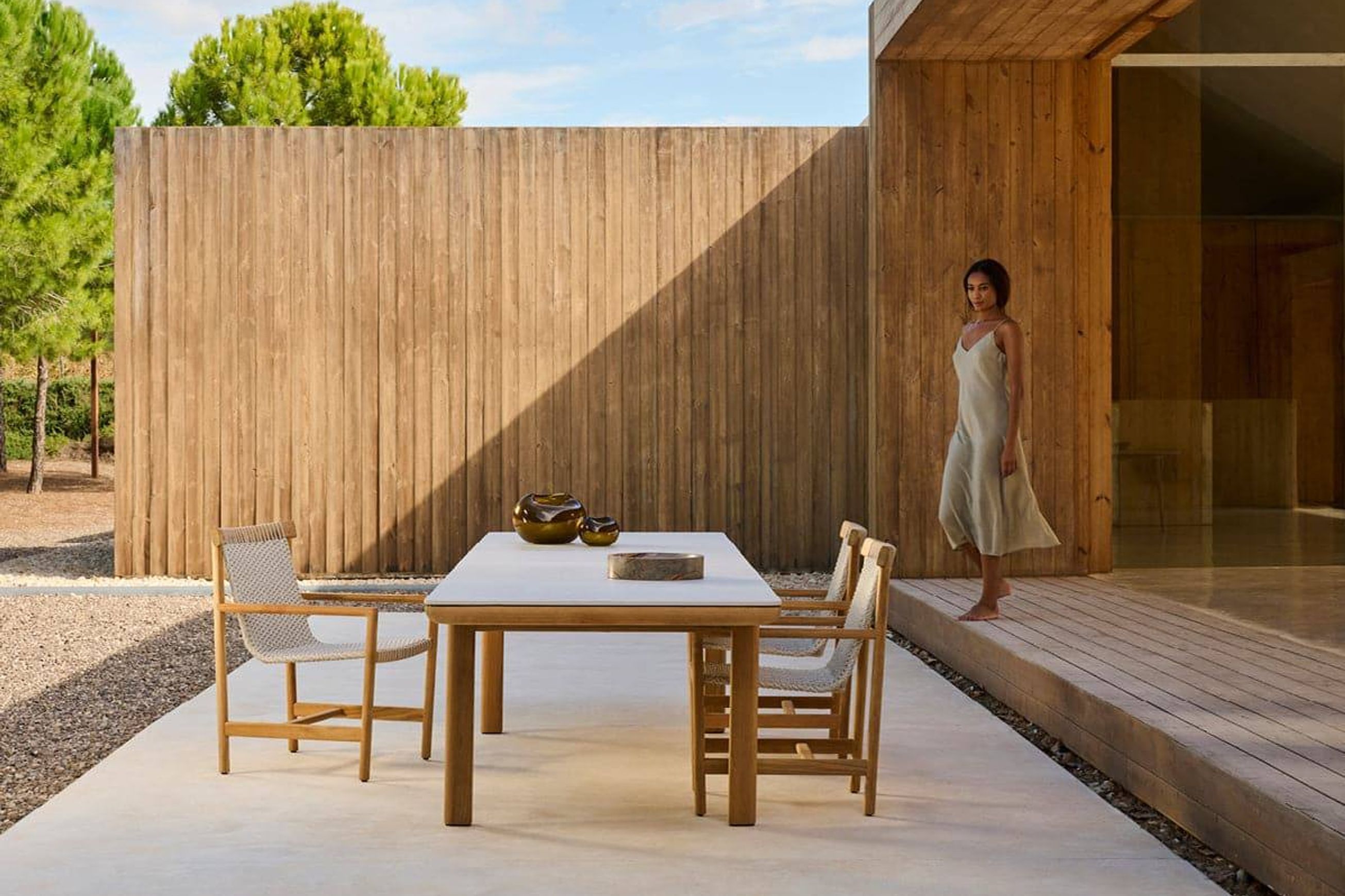 Amanu | Armchair