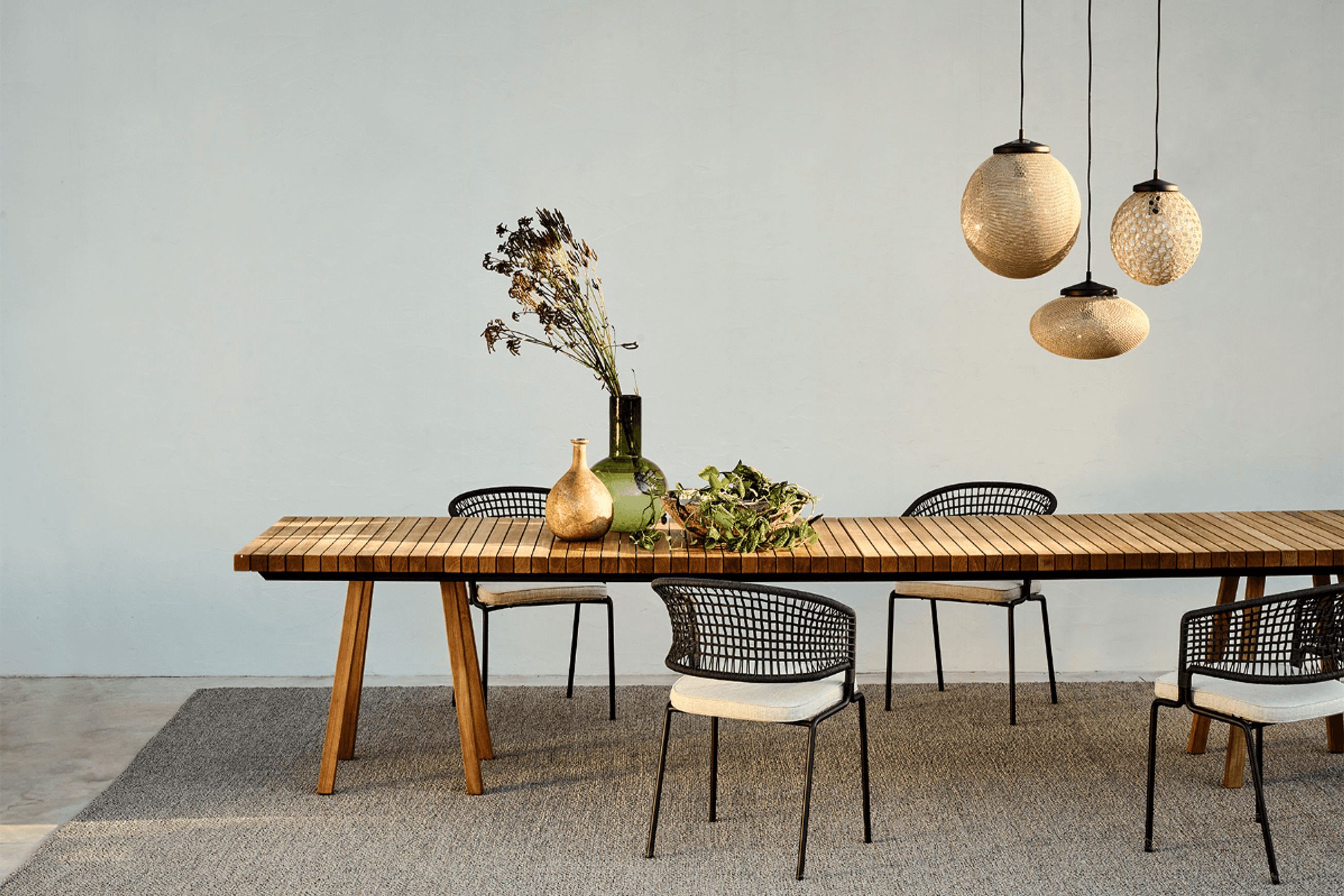 Contour | Armchair