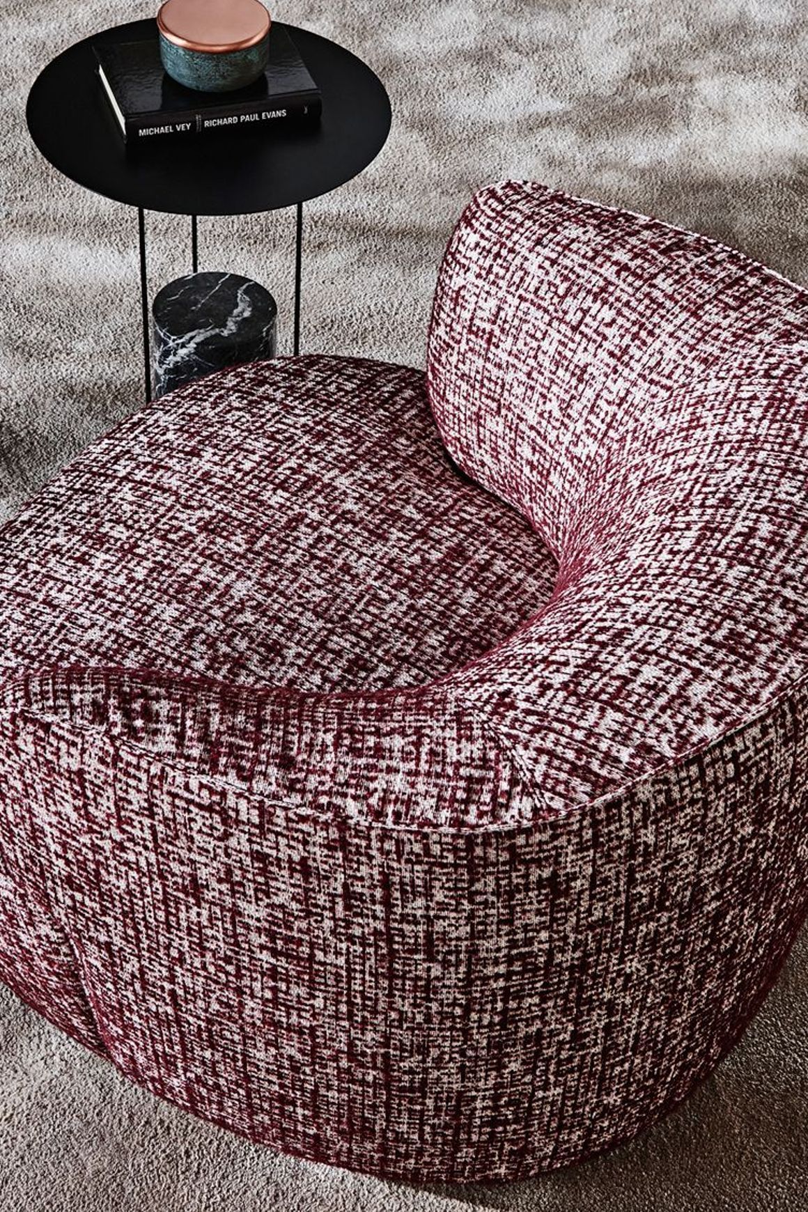 Elain Armchair by Molteni&C