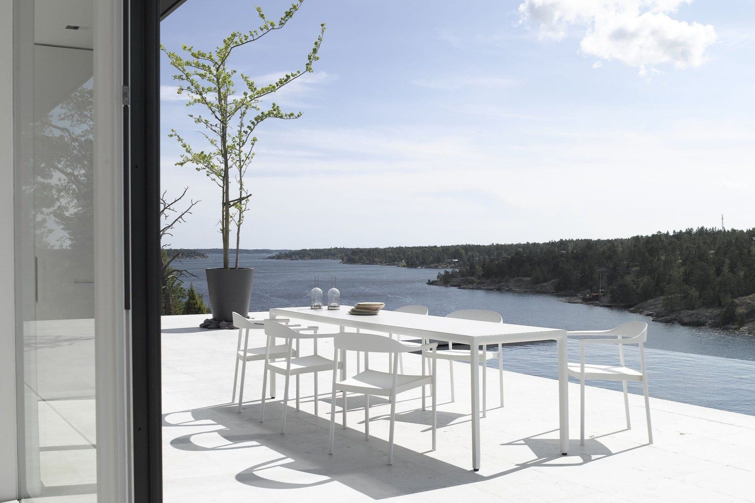 Illum | Arm Chair