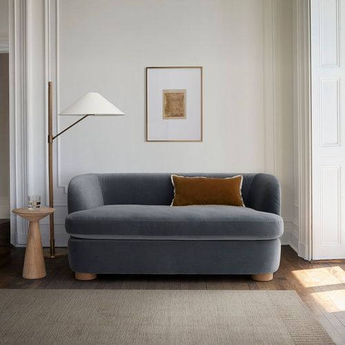Leroy Loveseat