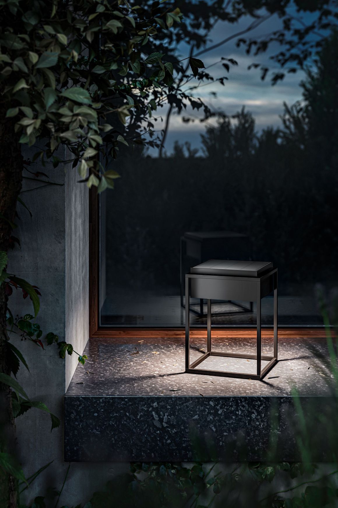 Qua Solar Lamp