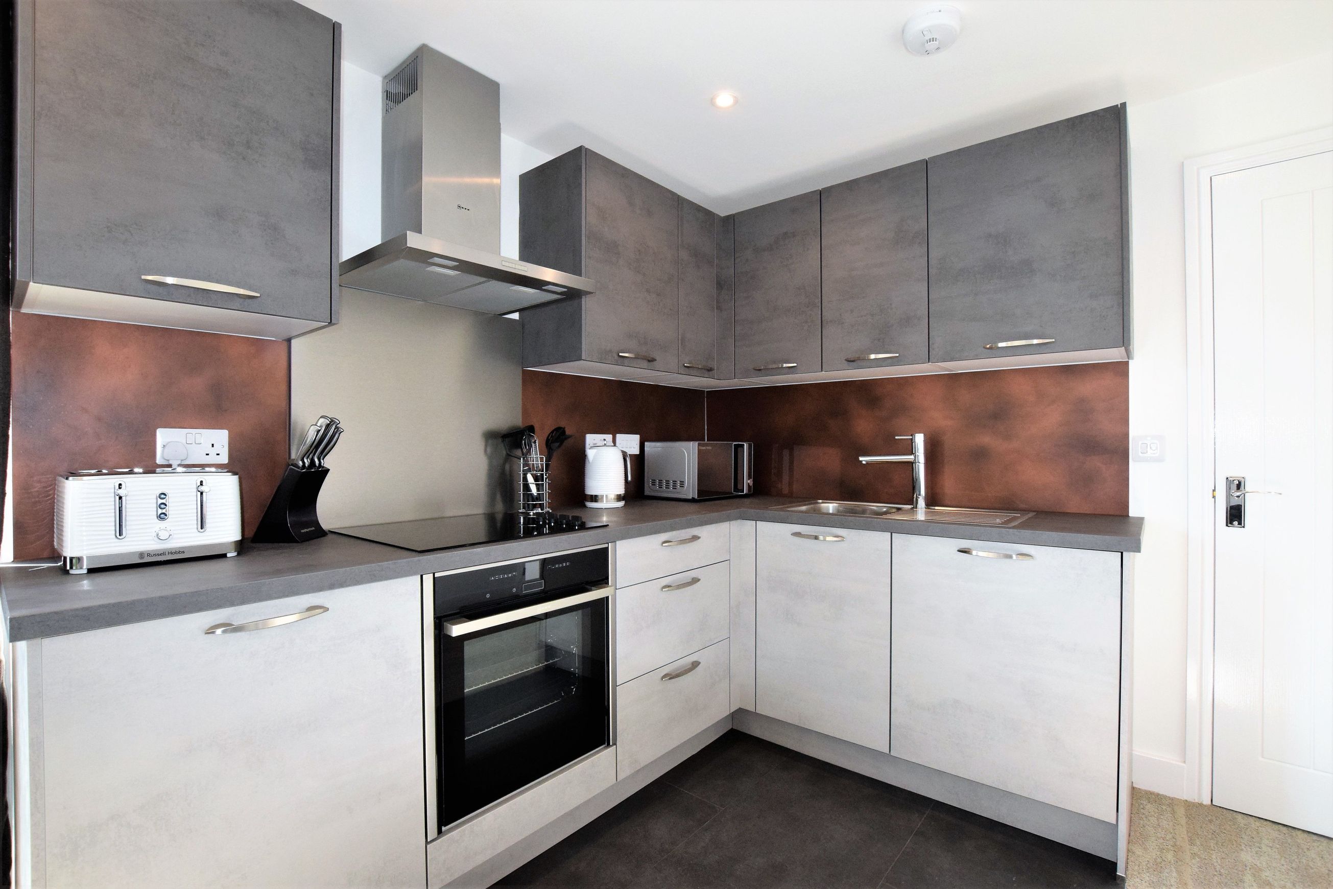 Altro Whiterock Splashbacks™