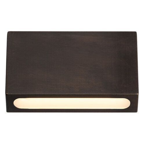 Wallaroo Wall Mounted Light