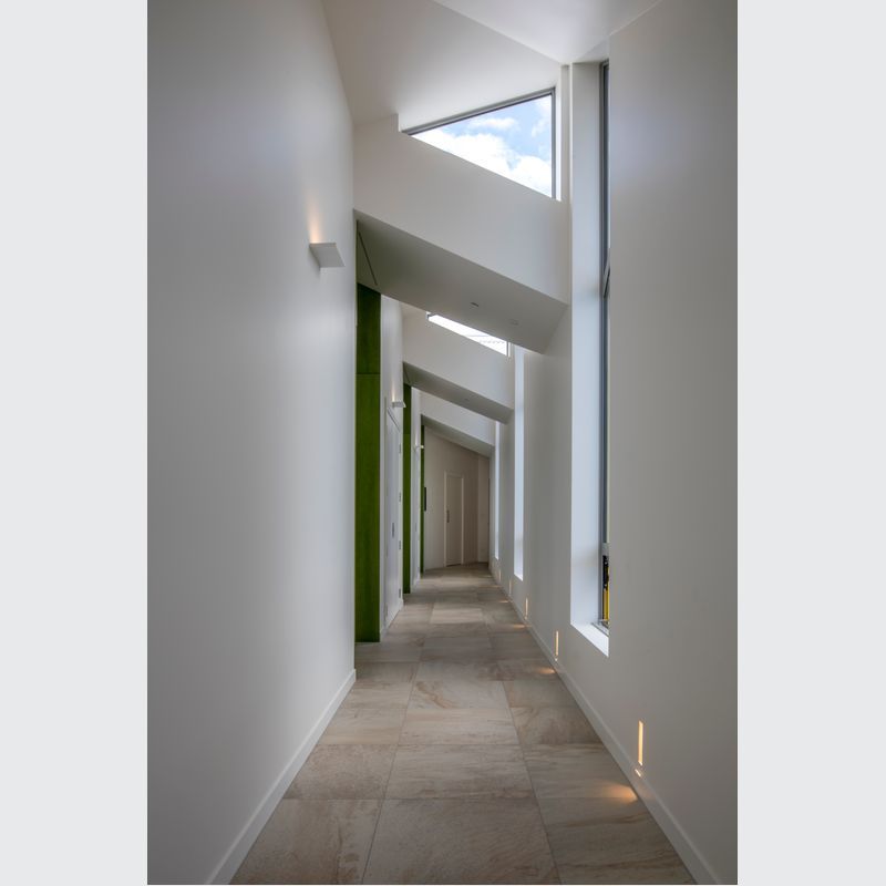 Watts Up 240 Wall Mounted Uplighter