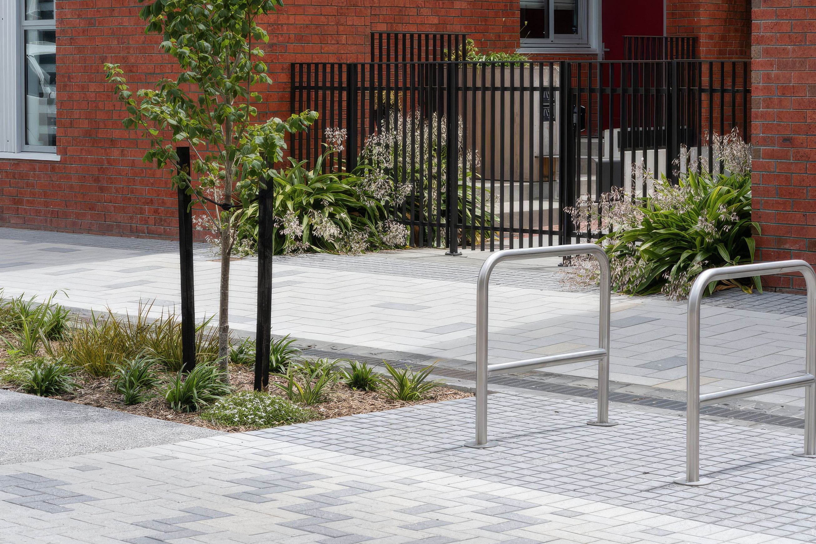 London Paver | Landscape