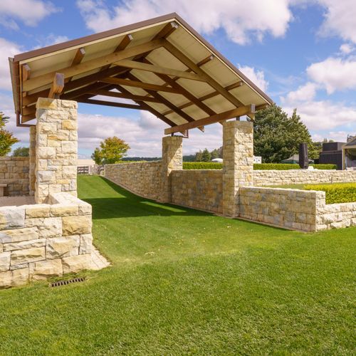 Stone Columns & Pillars