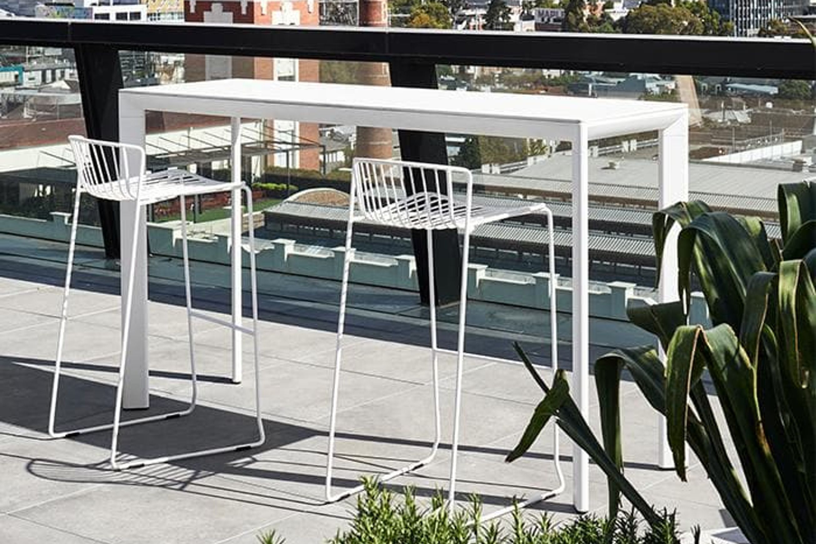 Wye | Barstool (Outdoor)