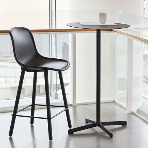 Neu 12 Barstool Un-upholstered