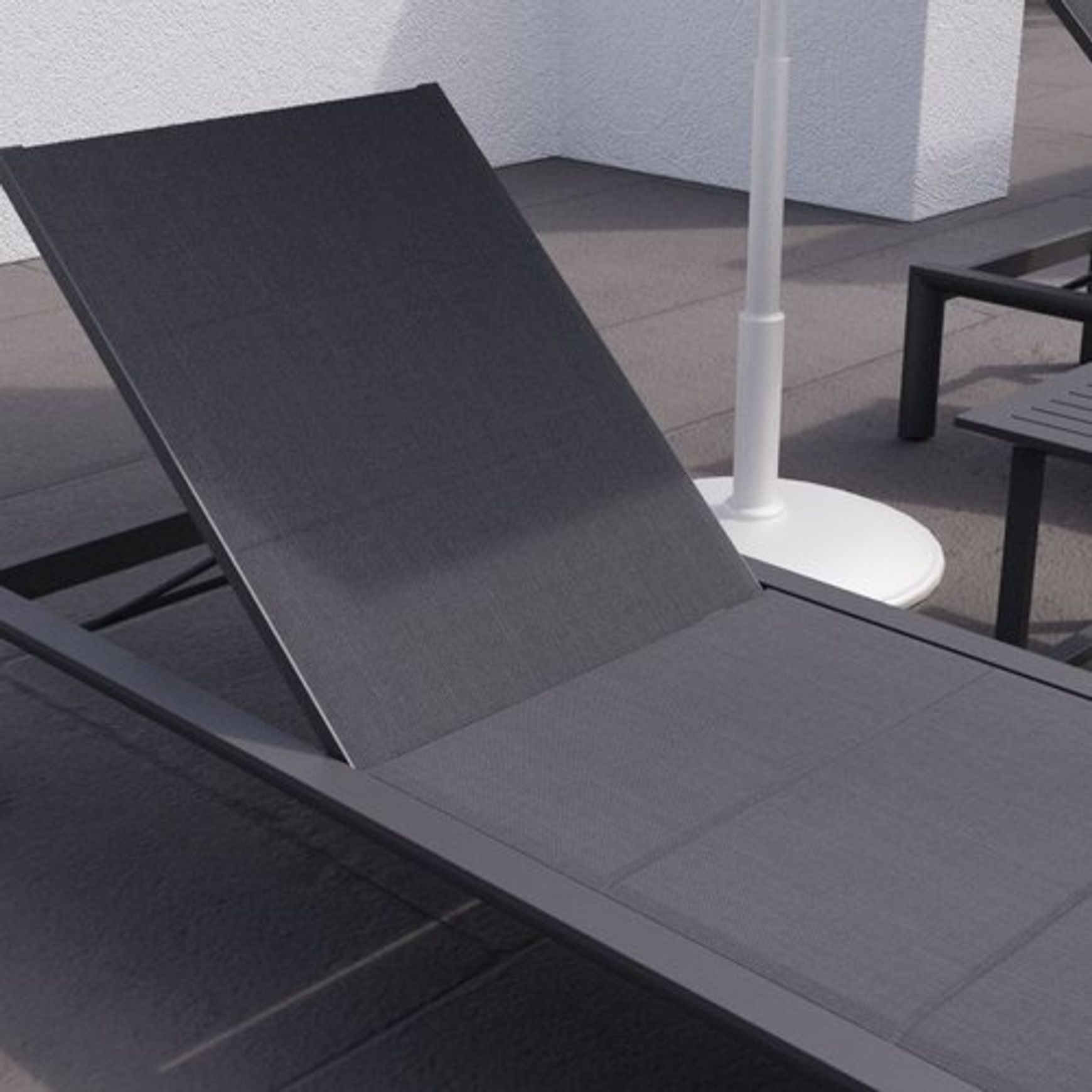 Alvor Sun Lounge - White - Light Grey Mesh