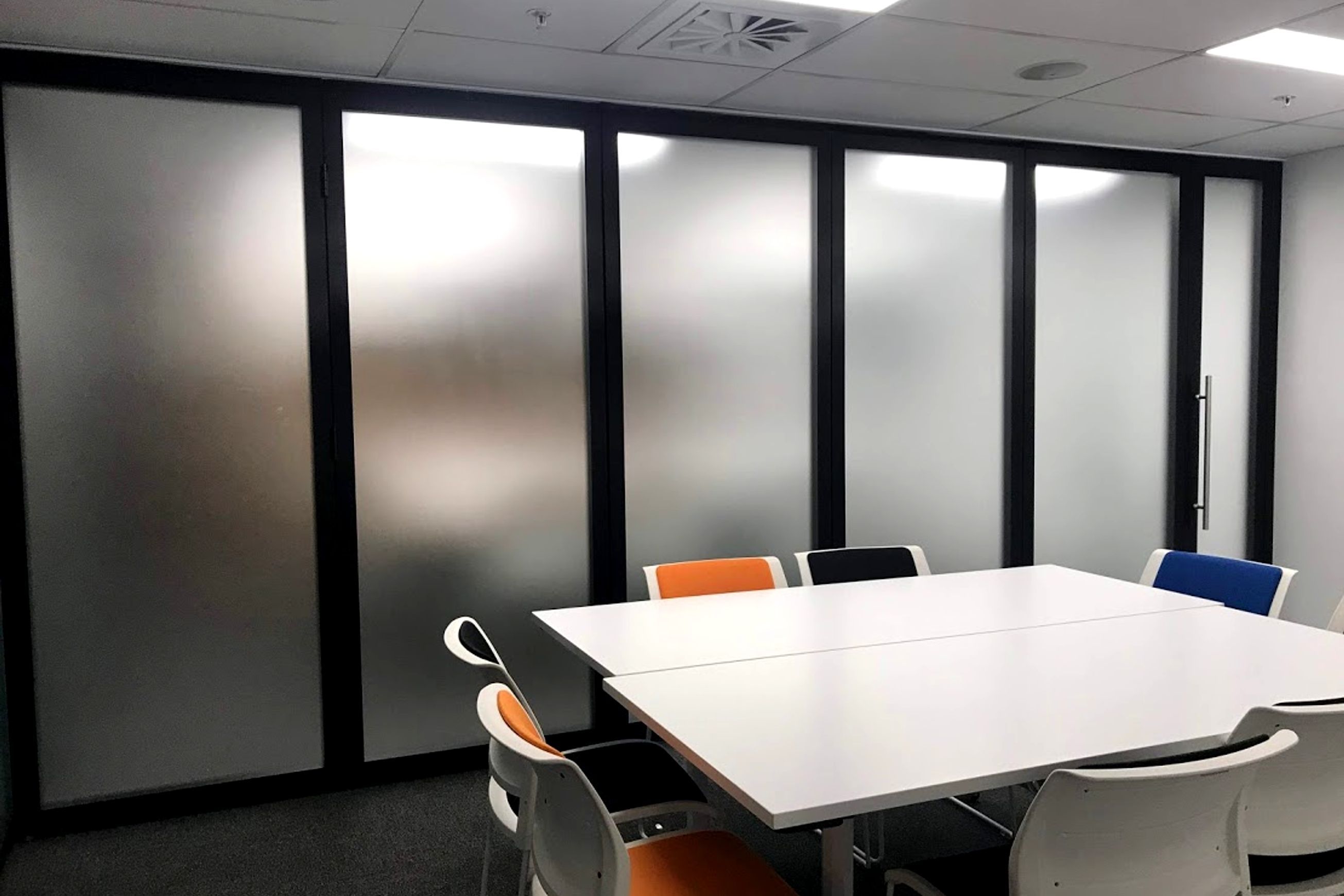 GlassSeal Series Glass Operable Walls