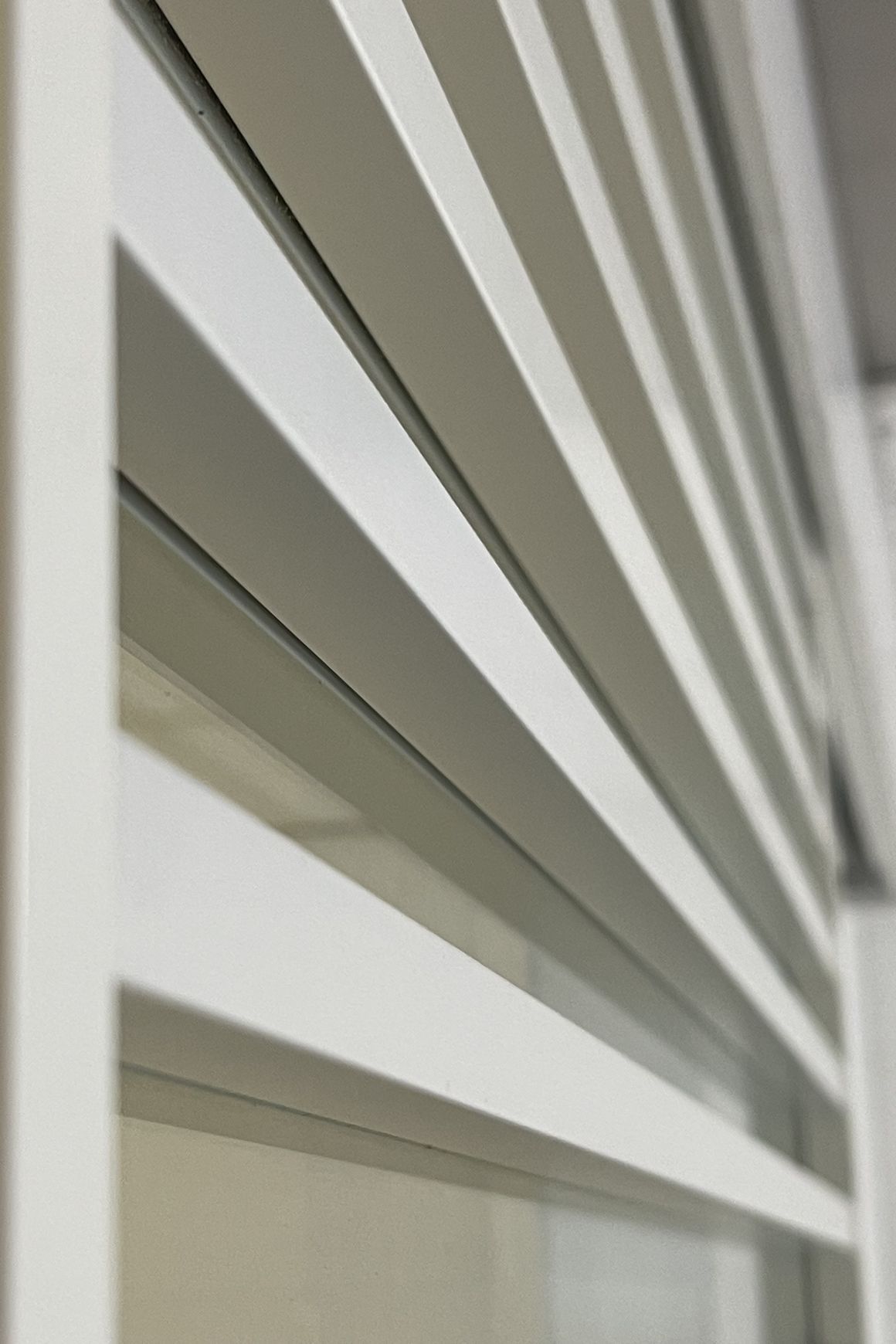TUNDRA | SlimLine PLUS Sliding Doors