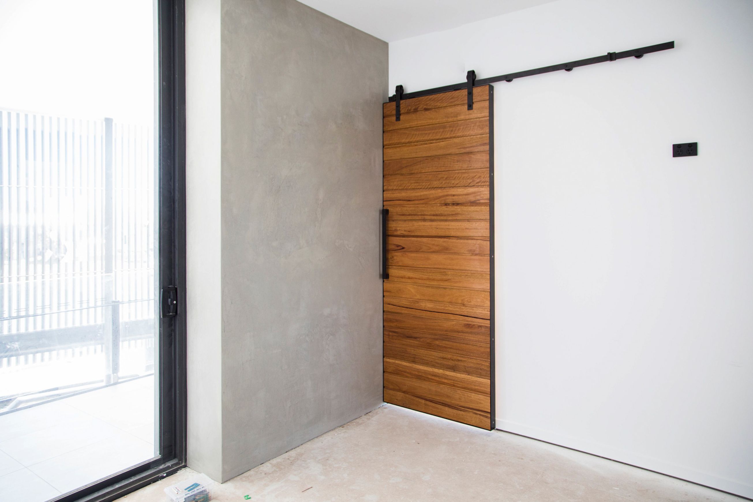 Open Rail Barn Door Surface Slider